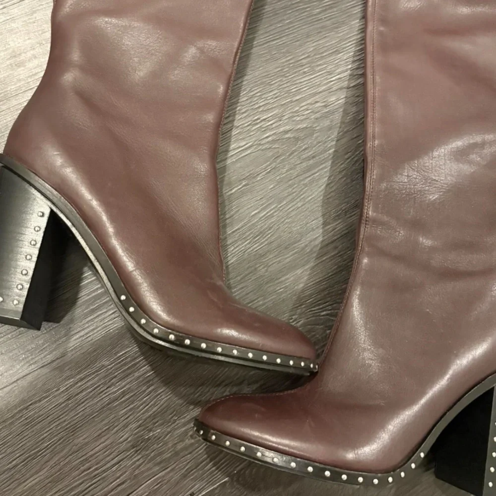 Sigerson Morrison $580 burgundy over the knee leather boots w/ stud details sz 8